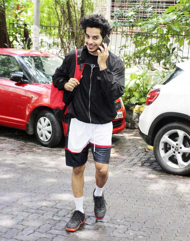 Ishaan Khatter was spotted at his gym in Bandra. Ishaan will be next seen in Khaali Peeli along with Ananya Panday. This will be the first time they are paired together.