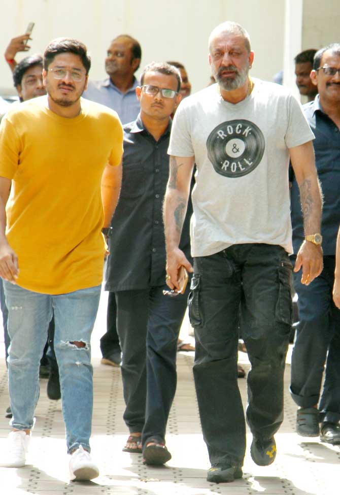 Sanjay Dutt was also spotted in the same Mumbai suburb. The actor was spotted at Vishesh Film's office in Bandra. The actor is currently filming for Sadak 2 along with Pooja Bhatt, Alia Bhatt and Aditya Roy Kapur.