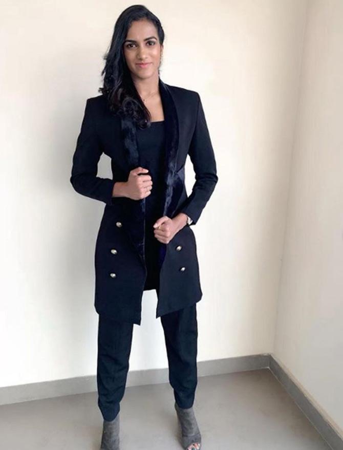 PV Sindhu shared this dapper picture of her in an all-black avatar and captioned it, 'At the inauguration of the RuPay volleyball league @provolleyballindia last weekend. Amazing energy and met some lovely people. Wearing @priyanka_gangwal_official and @luluandskyofficial. Styled by @talukdarbornali #rupayprovolleyballleague#fun#thrillkacall'