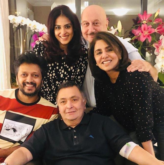 Riteish Deshmukh and actress wife Genelia D'Souza also visited Rishi and Neetu Kapoor in New York. Anupam Kher, too, joined in and posed with the couples for a lovely photo. Neetu shared the photo on Instagram and wrote, 