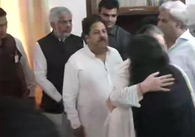 Former Congress President Sonia Gandhi too visited the residence of the late Sushma Swaraj along with Rajiv Shukla to pay homage to the late BJP leader Sushma Swaraj.
 