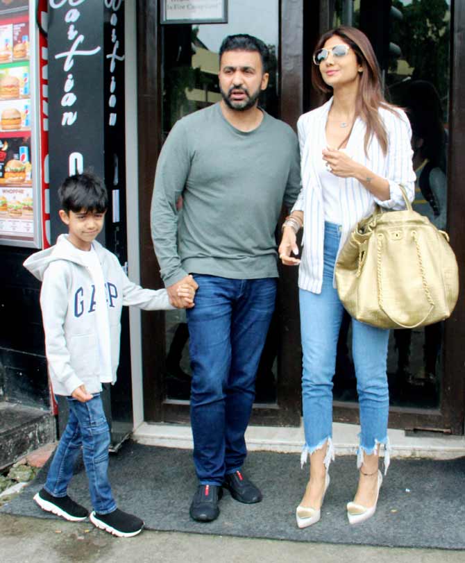 Shilpa Shetty Kundra was on a family brunch at a popular restaurant in Bandra, Mumbai. The actress is all set to make her Bollywood comeback after a hiatus of thirteen years with Nikamma.