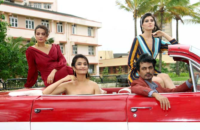 In the new season of Sacred Games features actors such as Pankaj Tripathi, Kalki Koechlin, Luke Kenny, Ranvir Shorey and Shobita Dhulipala. 