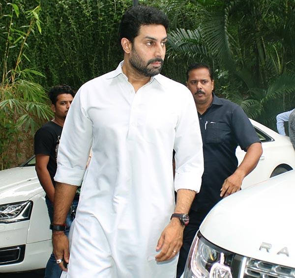 Abhishek Bachchan arrives at J Om Prakash