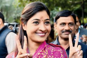 AAP MLA Alka Lamba to resign and fight poll independently