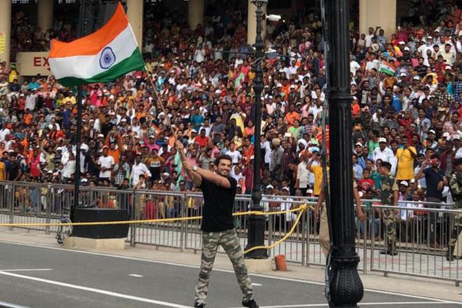 Arjun Bijlani at Wagha border