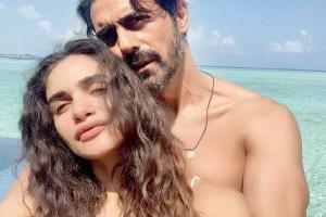 Arjun Rampal and Gabriella Demetriades share a loved-up photo