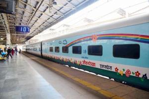 Mumbai: Wheel power to heal power