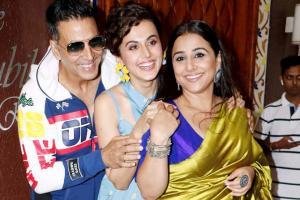 Akshay Kumar, Vidya Balan and Taapsee promote Mission Mangal in Juhu