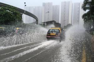 Mumbai Rains: Flooding in city, normal life thrown out of gear