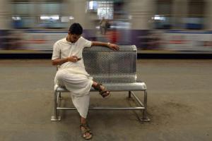Over 500 Central and Western Railway stations get Wi-Fi connectivity