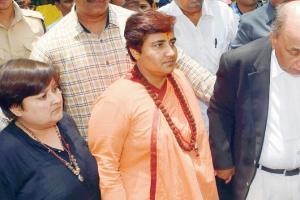 Scindia asks BJP to introspect on Pragya's 'marak shakti' remark