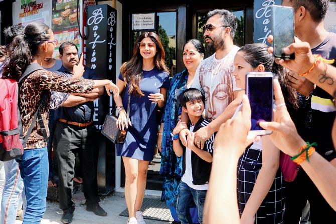 Shilpa Shetty with family