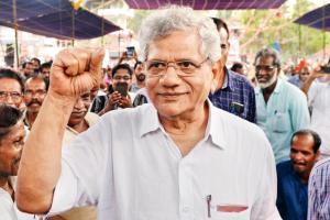 Sitaram Yechury, D Raja stopped at Srinagar