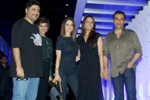 Sonali Bendre, Goldie Behl, Sussanne Khan's dinner outing in Bandra