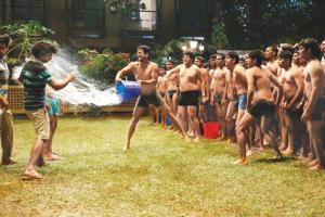 Chhichhore: Nitesh Tiwari recollects dunk fights during his hostel days