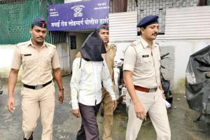 Mumbai Crime: Man ejaculates on woman's sari in local train 