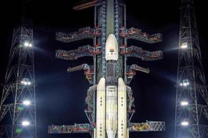 Chandrayaan 2 entring the lunar orbit: Twitterati rejoices