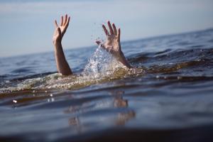 18-year-old drowns in pond in Hyderabad 