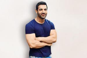 John Abraham: I can't be part of the crowd...
