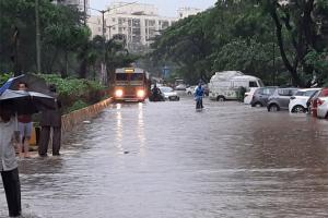 Continuous showers hit normal life in Andheri, Malad and suburbs