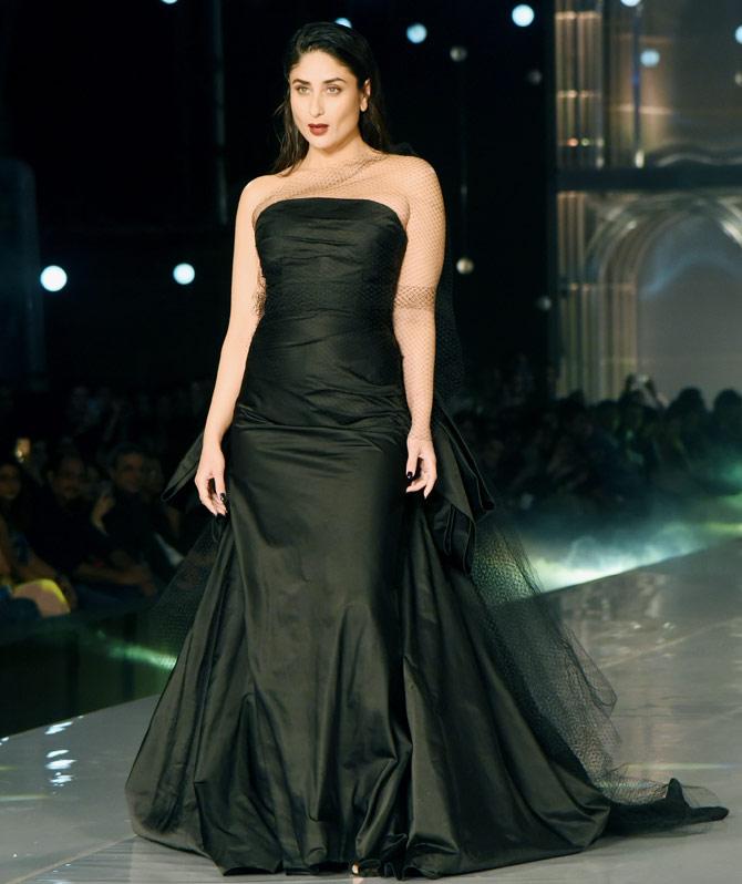 Kareena Kapoor lakme fashion week