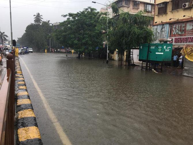 Waterlogging on the roads of King