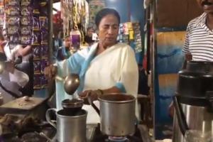 Mamata Banerjee makes, shares tea with locals in Digha
