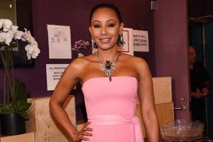 Mel B says her dog is easier on tour than Victoria Beckham