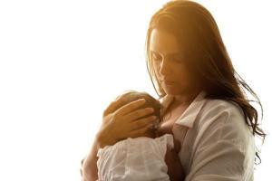 Neha Dhupia breastfeeds her baby; emphasises on its importance