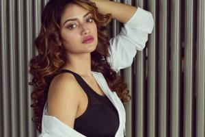 Heroine Nusrat Sex Video - Nusrat Jahan shows us why the colour black is classic and timeless
