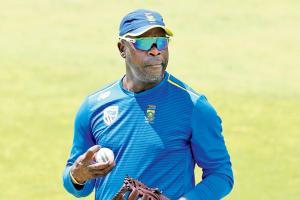 South Africa gets rid of coach Ottis Gibson and management