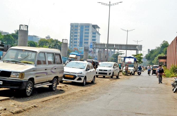 The plan proposed by the Mumbai Parking Authority includes two stretches of arterial roads and three areas on a pilot basis in the city and suburbs. Representation pic