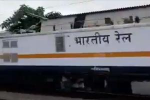 Indian Railways manufacture locomotive with 180 kmph speed