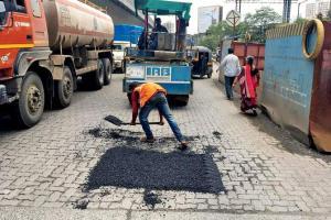 Stung IRB starts fixing potholes in Thane