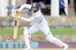 Late surge takes India to 297 on Day 2 of second Test