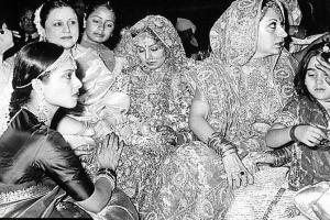 Have you seen this throwback photo from Rishi-Neetu Kapoor's wedding?