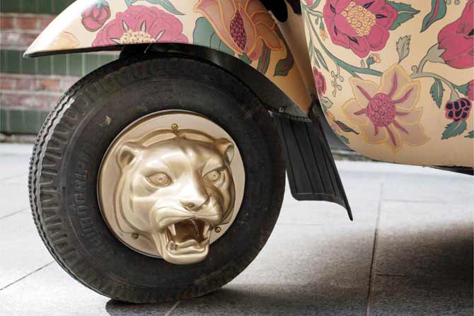 Sabyasachi auto