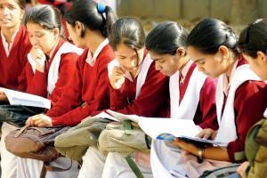 Delhi government to bear the burden of fees for CBSE examinations