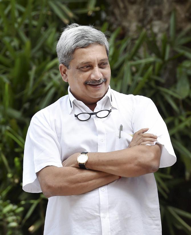 Manohar Parrikar:
Former CM of Goa and former Defence Minister Manohar Parrikar, who was battling a pancreatic ailment for a year, breathed his last at his residence on March 17, 2019. A four-time Chief Minister of Goa, Parrikar took charge as CM on March 14, 2017, and held the office till the end. He had previously served as the Chief Minister of the state from 2000 to 2002, 2002 to 2005 and from 2012 to 2014. He also served as the Defence Minister under the Narendra Modi government for a short period of time.