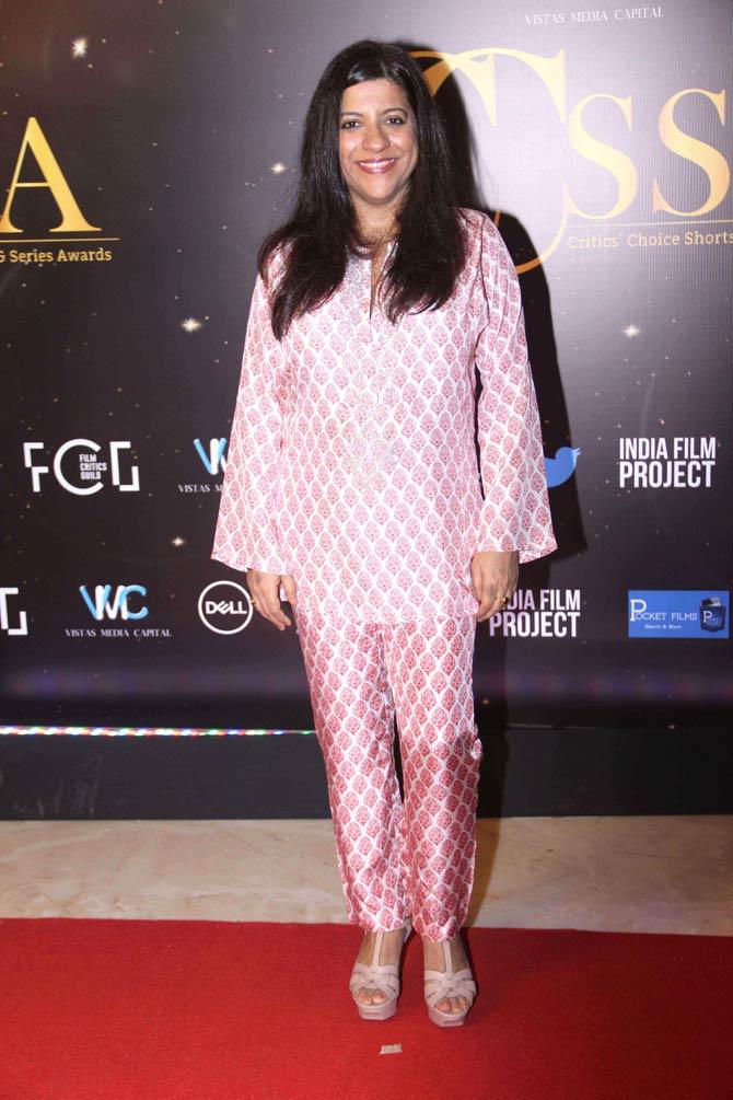 Zoya Akhtar, who has directed the web series Made in Heaven, was clicked at the awards function looking pretty in a baby pink outfit.