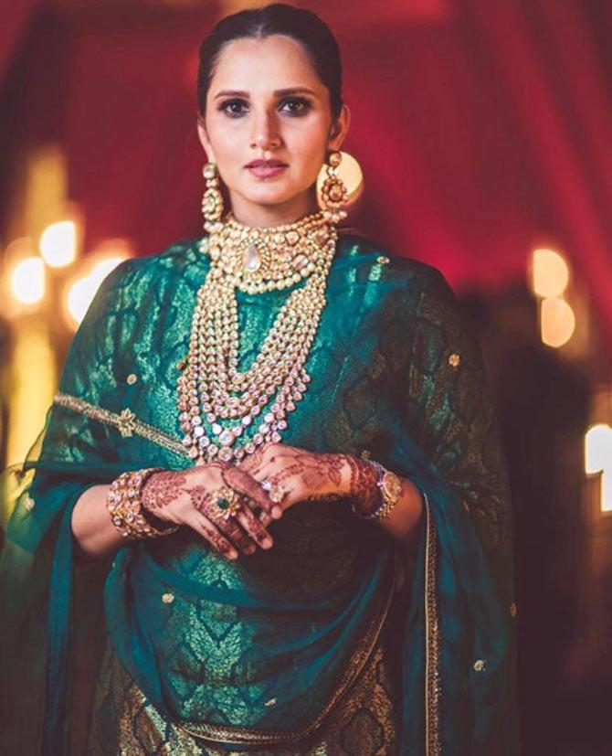The jewellery that Sania Mirza wore complimented her outfit to perfection.