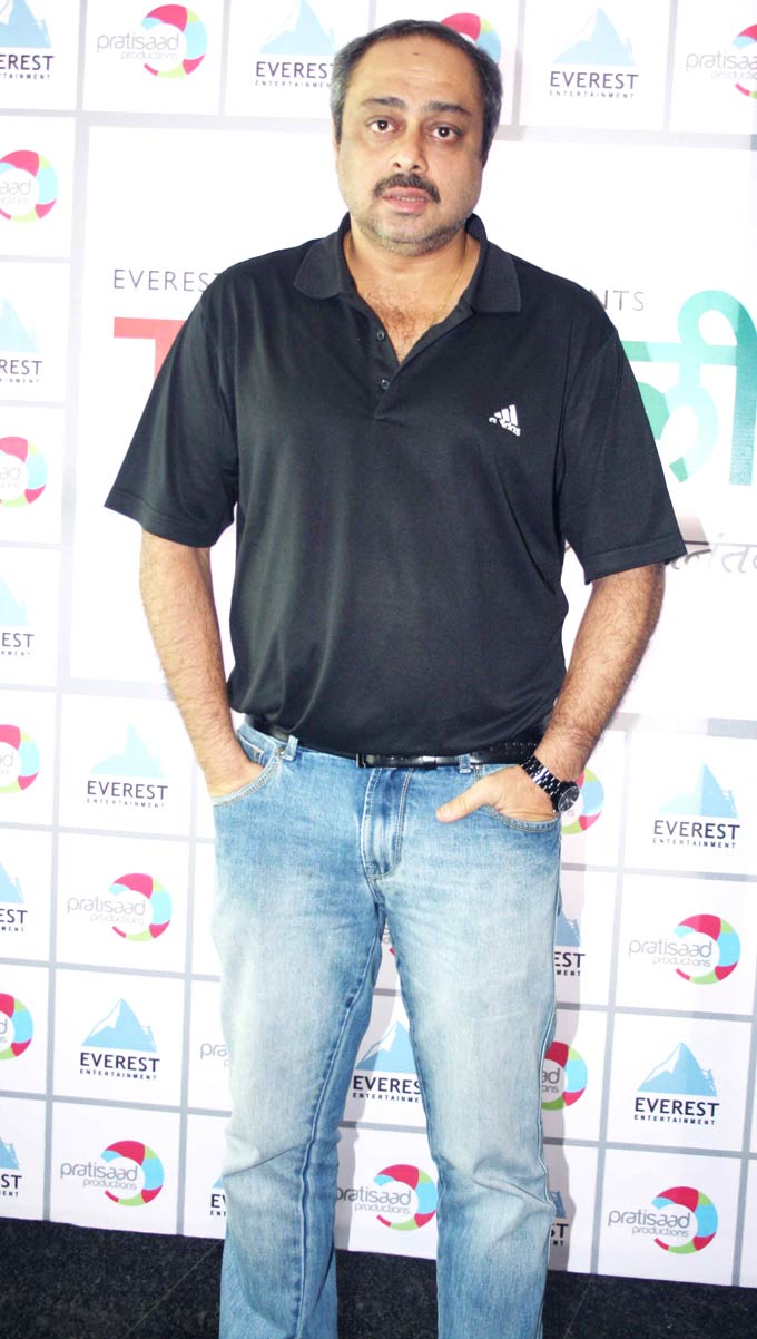 Sachin Khedekar: Best remembered for his role Akash Pradhan (Sunny Deol's brother) in Ziddi, Sachin Khedekar is a popular Marathi actor who started off his career as a theatre artist. He played memorable roles in various Bollywood films such as Baadshah, Daag - The Fire, Astitva, Bichhoo, Jung, Mujhse Dosti Karoge!, Aap Kaa Surroor, Tees Maar Khan, Rustom, Golmaal Again, Singham, and the most recent one being Pal Pal Dil Ke Paas. He starred in Marathi films such as Mrugjal... Ek Naslela Astitva, Me Shivajiraje Bhosale Boltoy, Lalbaug Paral, Shikshanachya Aaicha Gho, Kaksparsh, Kokanastha, Bapjanma.