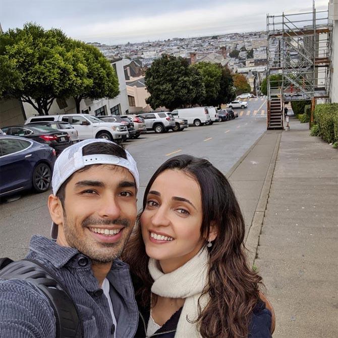 Television couple Sanaya Irani and Mohit Sehgal are currently vacationing in San Fransico and their Instagram feeds are filled with pictures from their holiday diaries. The couple loves travelling and makes sure to take some time off from their busy work schedule to roam around the world. (Picture courtesy/Sanaya Irani and Mohit Sehgal's official Instagram account)
In picture: Sanaya shared this picture on Instagram and wrote alongside: Happy faces post cupcake session @itsmohitsehgal #cupcakes #sugarhigh #sanfrancisco #holiday #lifeisbeautiful