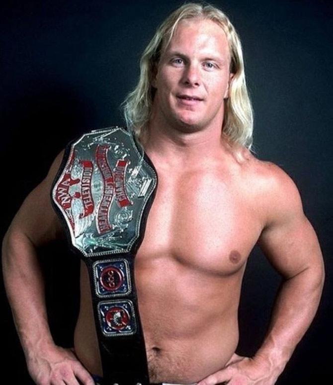 Stone Cold Steve Austin is a 6-time WWE champion, 2-time the U.S. champion and 4-time tag team champion.
Steve Austin shared this throwback photo and a hilarious caption: The day before I lost my hair dryer. #worldtelevisionchampion #stunningsteveaustin