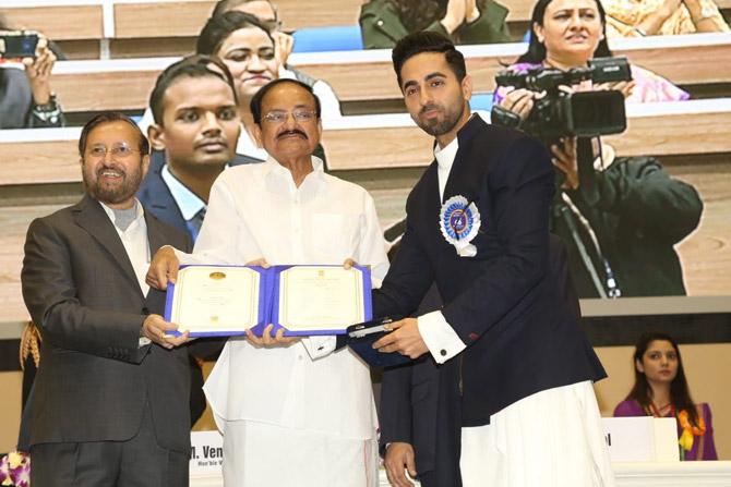 Ayushmann Khurrana, who is known in the industry for his versatile roles was honoured with the Best Actor award for playing the role of a blind piano player in Andhadhun. He was felicitated by M Venkaiah Naidu, Union Minister for Information and Broadcasting, Prakash Javadekar, and other senior dignitaries.