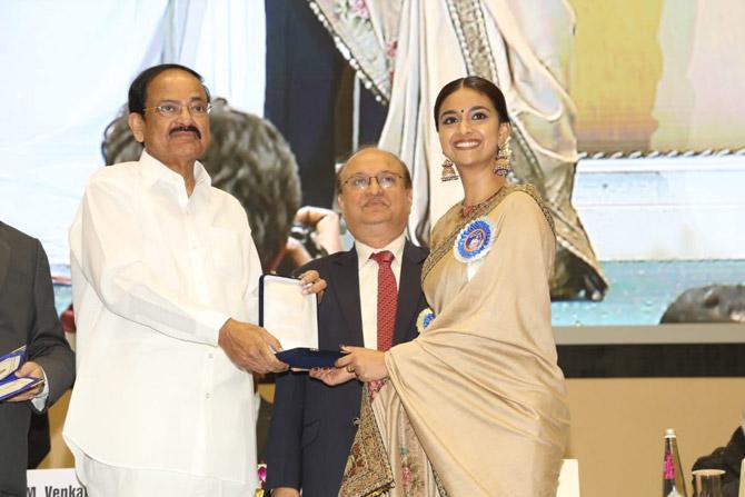 South Indian actress Keerthy Suresh bagged Best Actress trophy for her performance in Telugu movie Mahanati. Keerthy had a broad smile on her face when she received the top honour from the vice president.