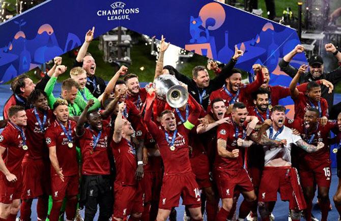 Liverpool defeated English rivals Tottenham Hotspur 2-0 in the UEFA Champions League final to win their sixth title and first since 2005. Mohammad Salah scored a penalty in the second minute while Divock Origi extended the lead in the 87th minute to hand the Reds the title.
