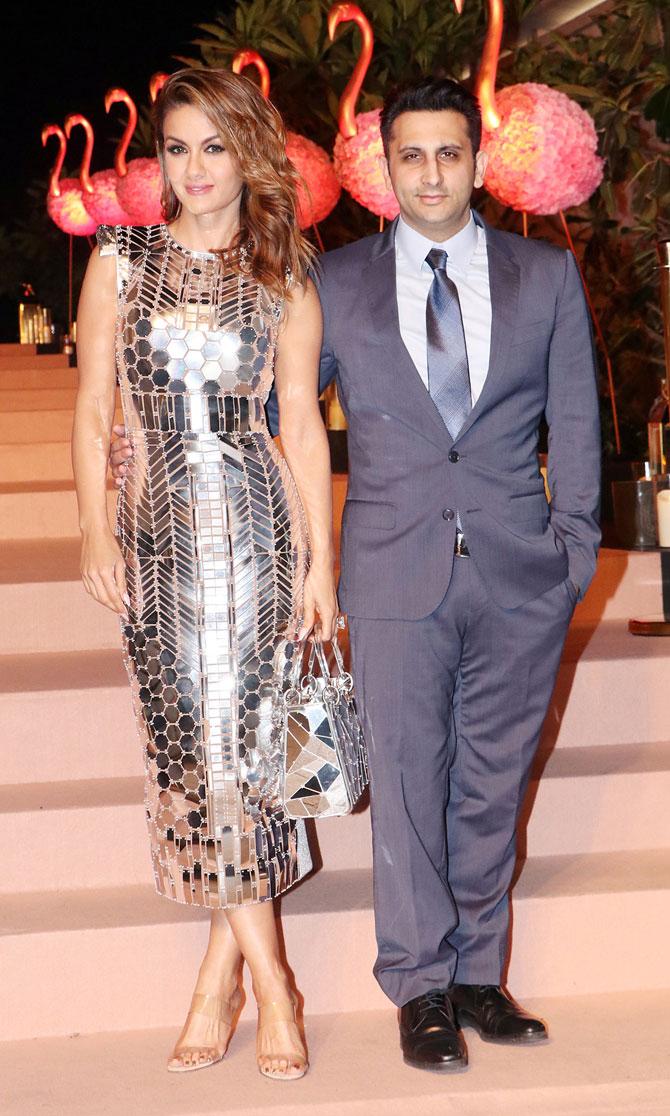 According to reports, the auction will consist of limited edition plates, created by 13 prominent personalities from the fields of architecture, fashion, interior design and visual art, across India.
In picture: Natasha and her husband Adar Poonawalla at the auction