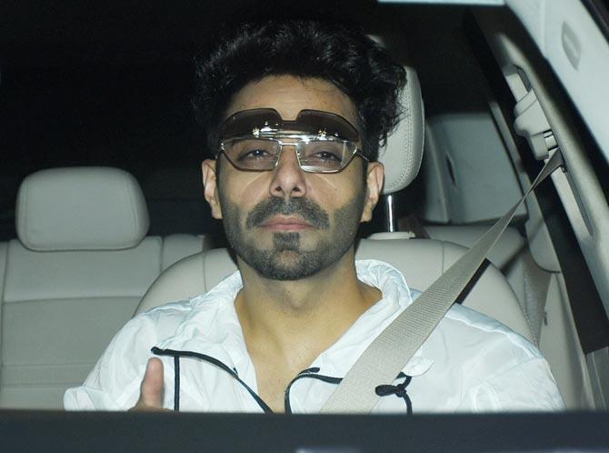 Aparshakti Khurana also attended the special screening of Good Newwz in Andheri.